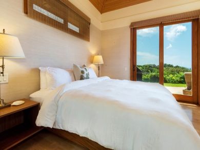 One Bedroom Secluded Hideaway Mere 150 Yard to the Beach